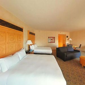 Studio Suite Two Queen Beds